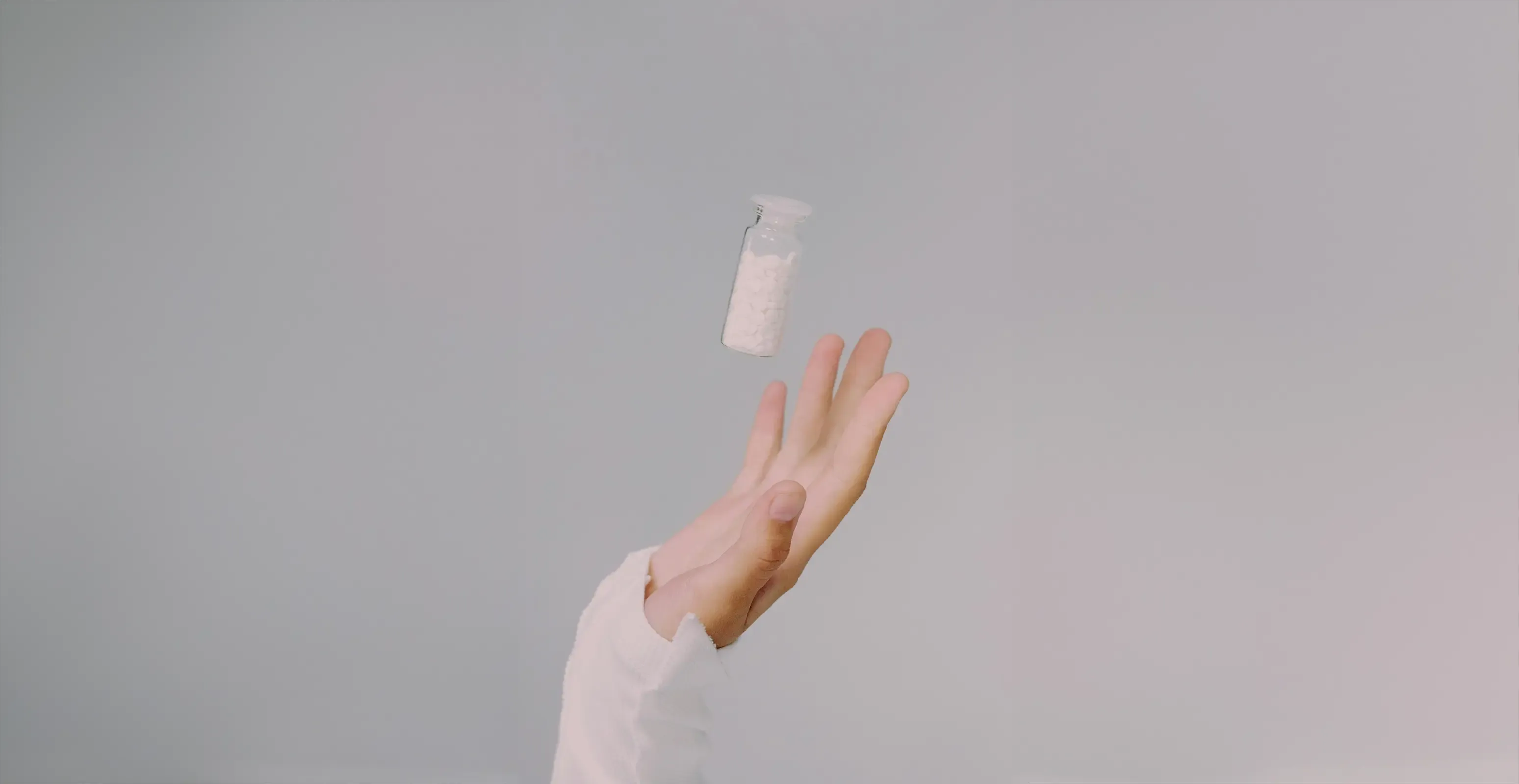 Overcoming fear of flying with homeopathy: a natural approach!