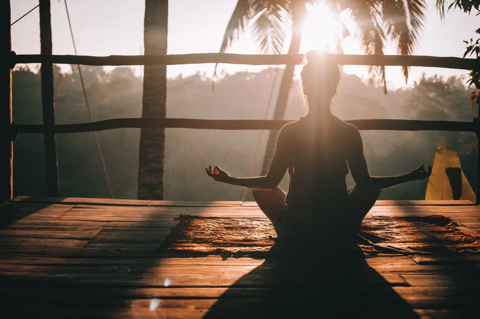 Overcoming fear of flying: do you know about heart coherence and sophrology?